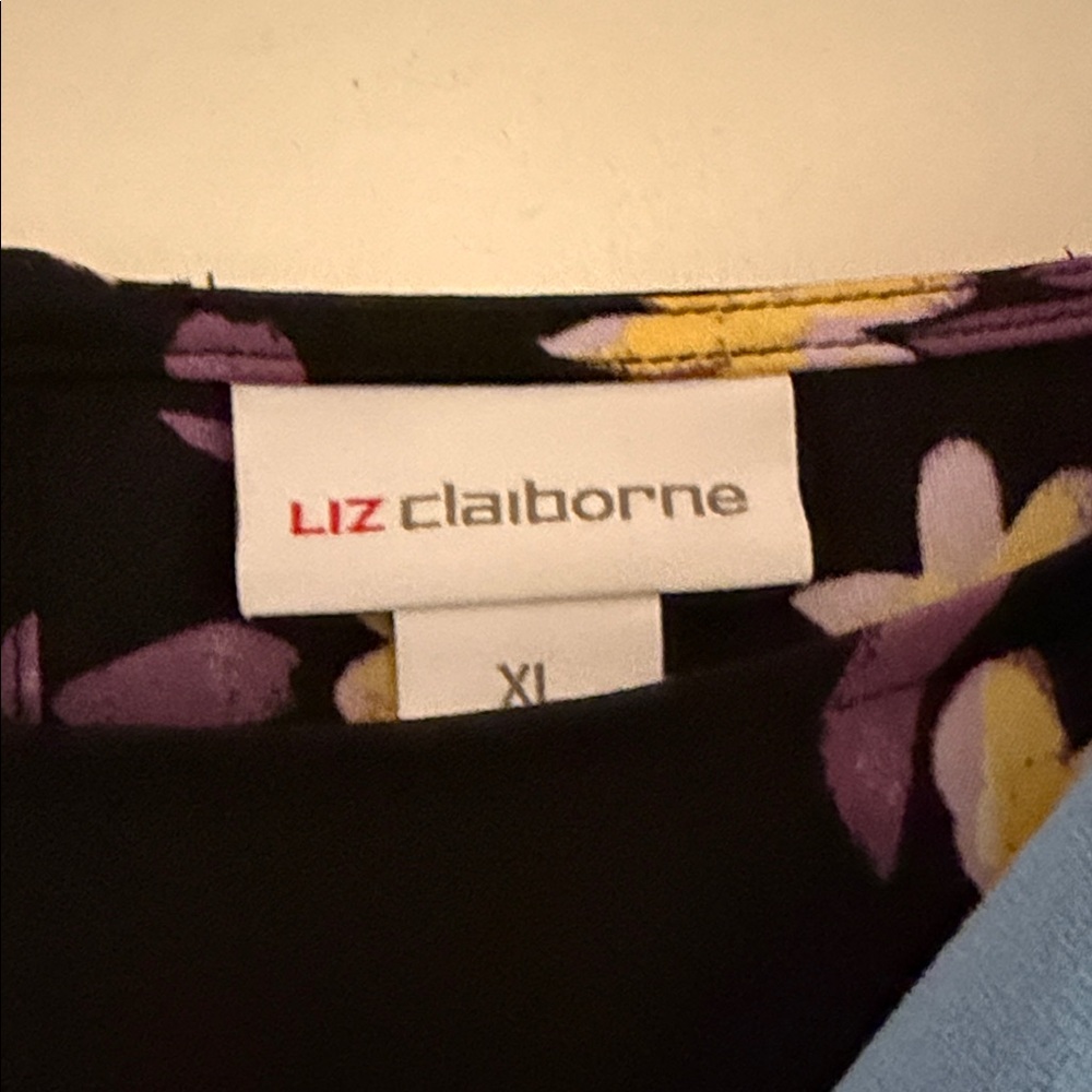 Liz Claiborne Sky Blue Pleated Short Sleeve Blouse and black flowered blouse - Picture 2 of 9